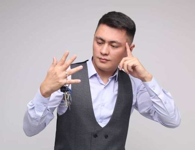 Дәулет Мұқаев, Баспаналы бол